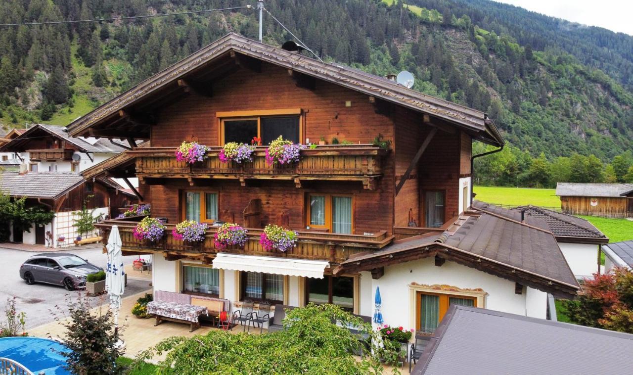 Pension Klampferer Neustift im Stubaital Buitenkant foto