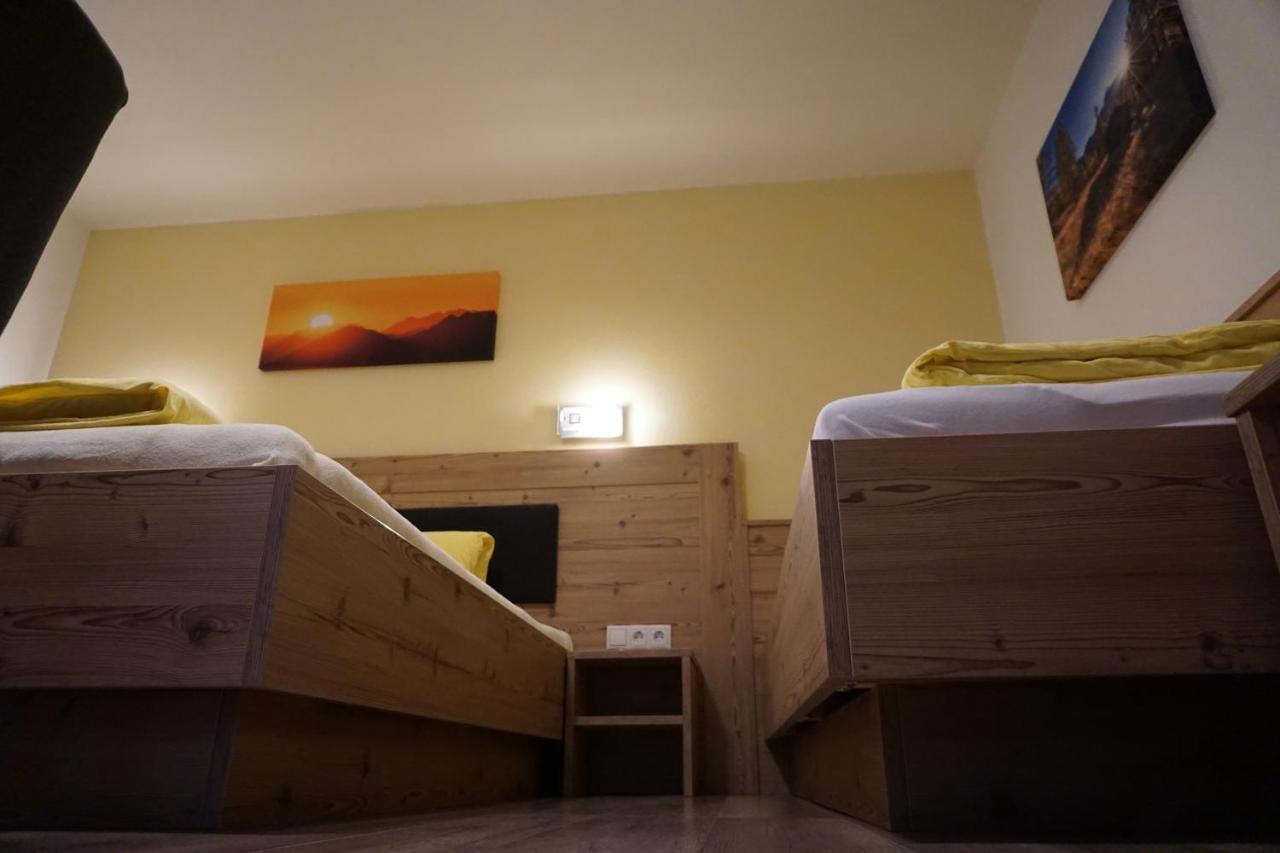 Pension Klampferer Neustift im Stubaital Buitenkant foto