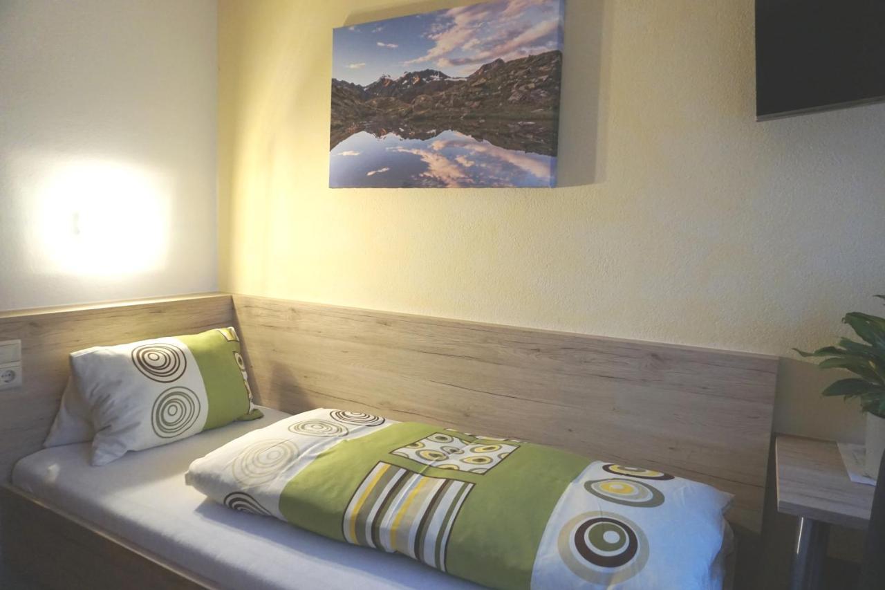 Pension Klampferer Neustift im Stubaital Buitenkant foto
