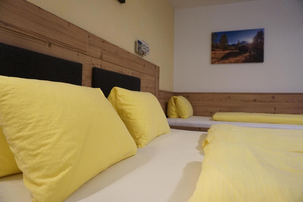Pension Klampferer Neustift im Stubaital Buitenkant foto