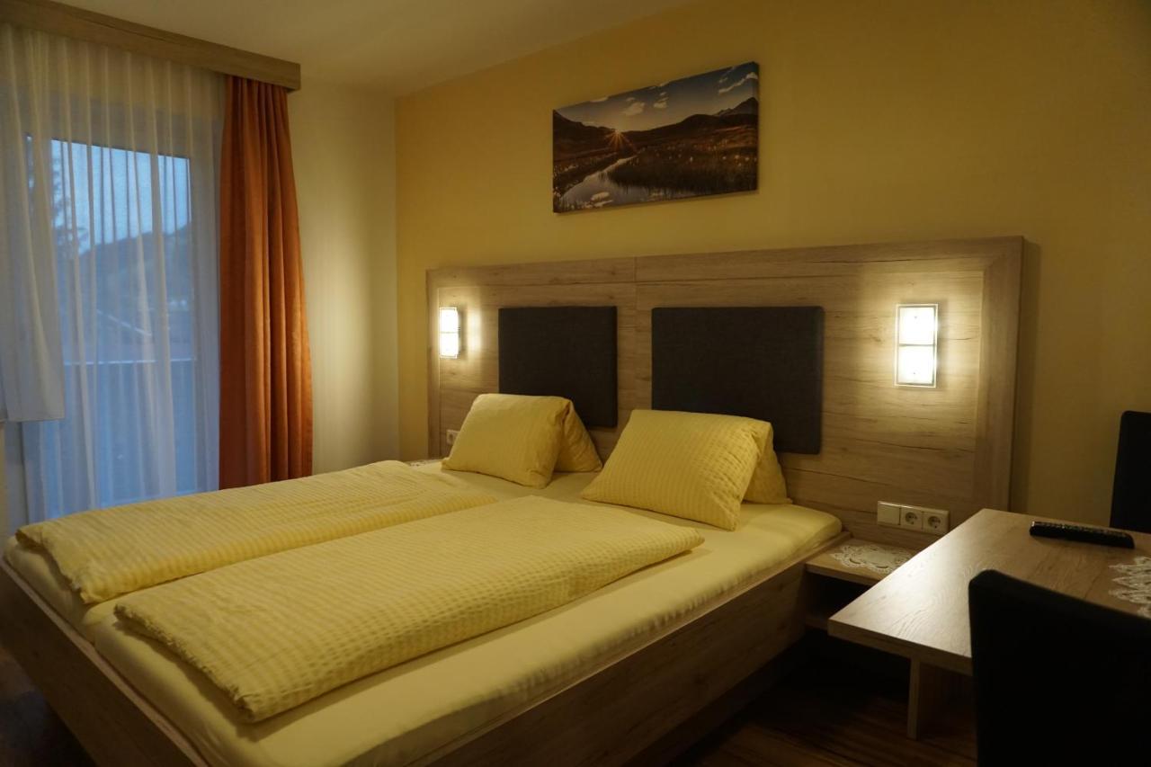 Pension Klampferer Neustift im Stubaital Buitenkant foto