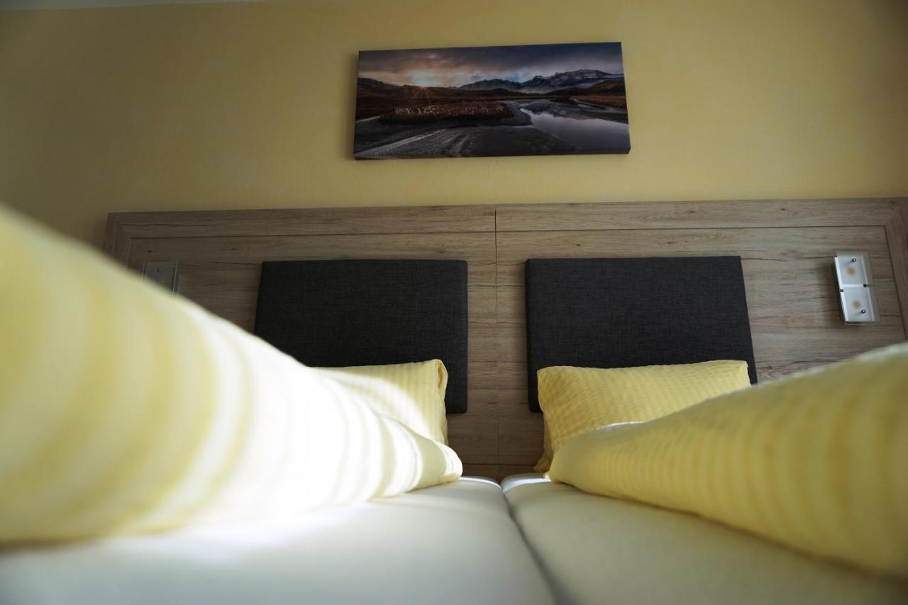 Pension Klampferer Neustift im Stubaital Buitenkant foto